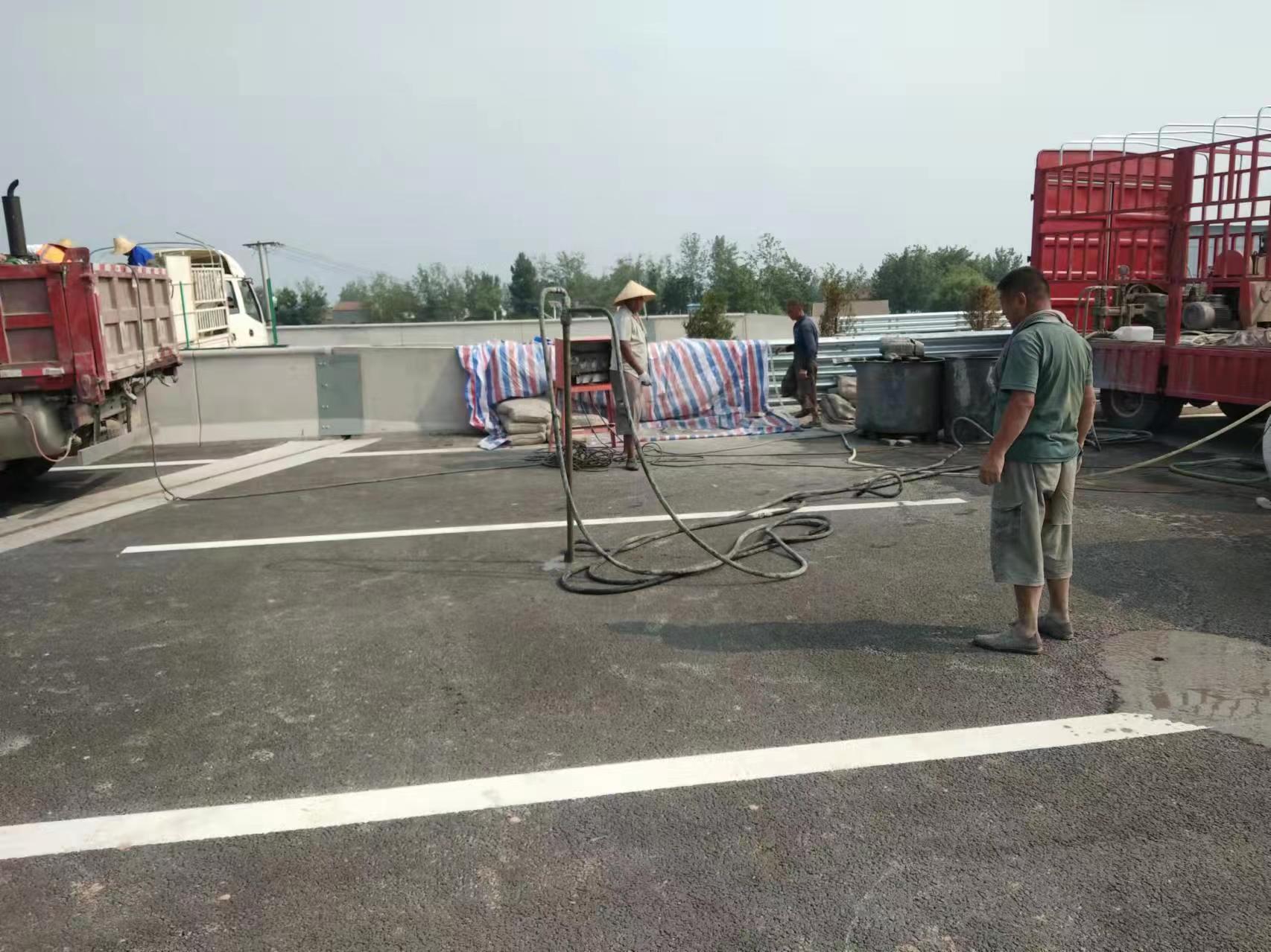 布尔津路基注浆